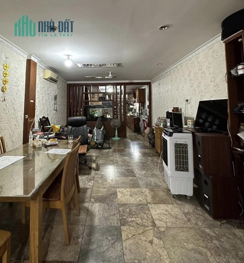 NGÃ TƯ BẢY HIỀN - GẦN KHU CHỢ VẢI - HẺM 6M - SÂN THƯỢNG- ÔTÔ VÀO NHÀ - 77m2 Nhỉnh 9 tỷ