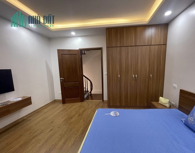 SIÊU PHẨM TRUNG TÂM ĐỐNG ĐA - CHƯA ĐẾN 5 TỶ - NHÀ MỚI Ở NGAY – GẦN Ô TÔ TRÁNH – 5T x 35M2