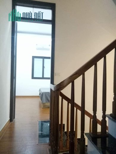 Bán nhà phố Chính Kinh 42m2- 4 tầng Mt 4m 4.8 tỷ