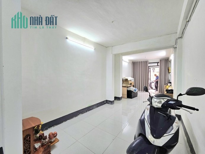 Bán nhà HXH  Pasteur Q3 ,54m2, 3 tầng BTCT, Giá 12.5Tỷ .