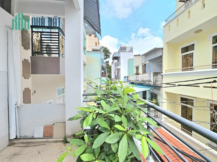 Bán nhà HXH  Pasteur Q3 ,54m2, 3 tầng BTCT, Giá 12.5Tỷ .
