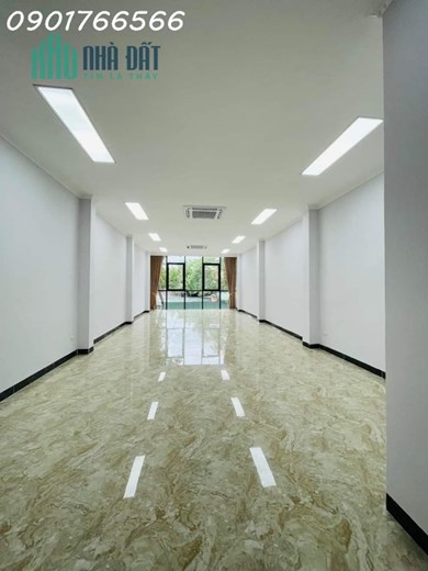 Bán Tòa Nhà Quận Đống Đa, Phố  Hoàng Cầu,  75m x 7T, Giá hơn 30 tỷ.
