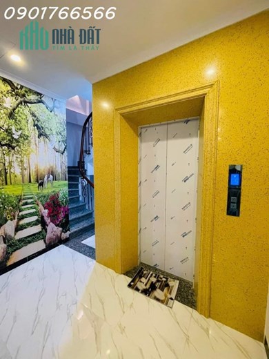 Bán Tòa Nhà Quận Đống Đa, Phố  Hoàng Cầu,  75m x 7T, Giá hơn 30 tỷ.