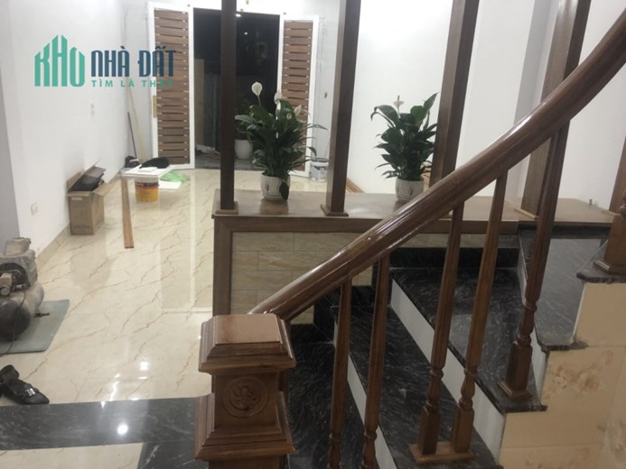 BÁN NHÀ NGUYỄN AN NINH 49M2x5T giá 6.3 TỶ Ô TO ĐỖ, Ở VÀ KINH DOANH.