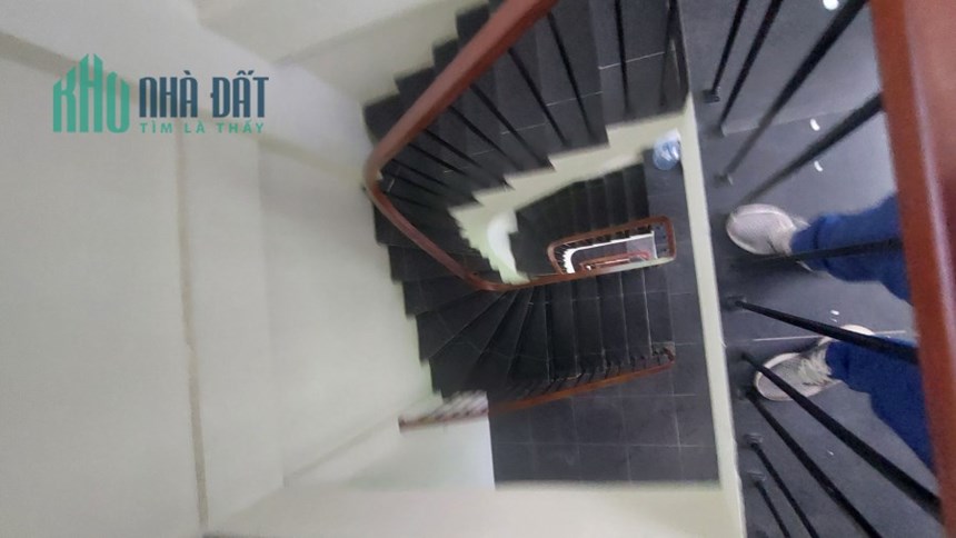 Nhà mặt phố Hàng Bún, 37m2, 5T, MT khủng 7.5m, 22tỷ, KD đỉnh, 0977097287