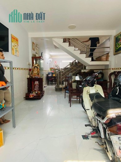 GIẢM 200 TRIỆU NHÀ HUỲNH THIỆN LỘC, TÂN PHÚ - 3 TẦNG ĐÚC -  ĐÃ HOÀN CÔNG, GIÁ 5,2 TỶ