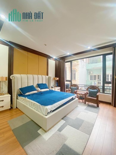 Biệt thự Trần Đại Nghĩa 80m2, 6 tầng, thang máy, ô tô tránh, nội thất nhập ngoạ