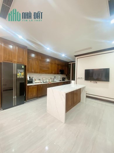 Biệt thự Trần Đại Nghĩa 80m2, 6 tầng, thang máy, ô tô tránh, nội thất nhập ngoạ
