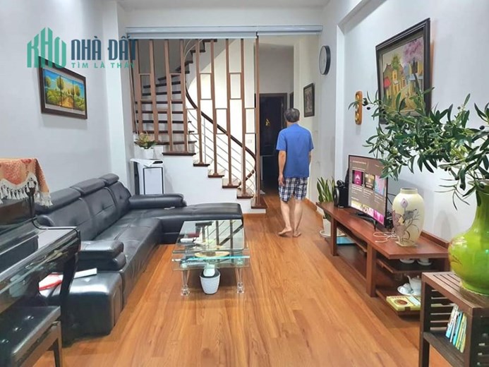 BÁN NHÀ NGUYỄN TRÃI, 30M Ô TÔ DỪNG ĐỖ, 2 THOÁNG, NHÀ ĐẸP Ở NGAY, SĐCC , 50M2*4T * 6.x TỶ