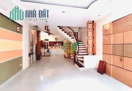 Mặt ngõ Trung Yên, Đinh Liệt giá 32.9 tỷ, 100m Mặt Tiền 6.5m . Phù Hợp khách mua giữ tiền