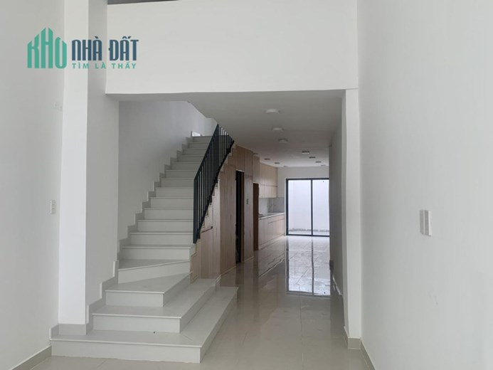 NHÀ ĐẸP - GIÁ TỐT - Cần Bán Căn Nhà Vị Trí Đắc Địa Tại  Quận Gò Vấp - HCM