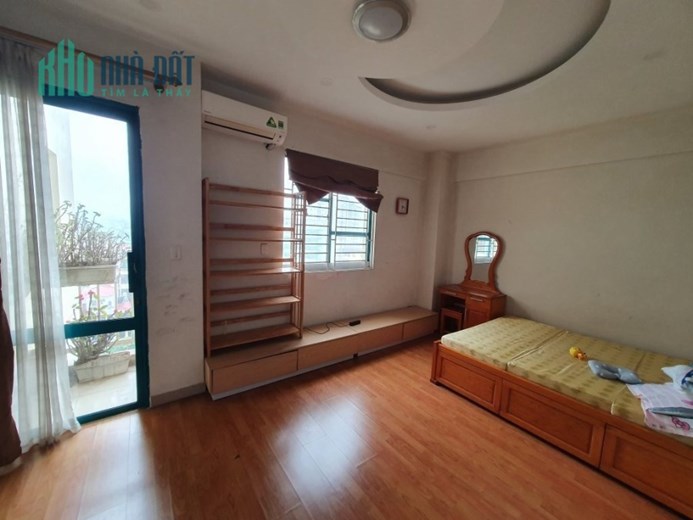 Căn hộ  tầng 10, toà Nhà A5, Làng QT Thăng Long, Cầu giấy, Hà nội 132m2,3 ngủ,3 wc,giá 5,1 tỷ