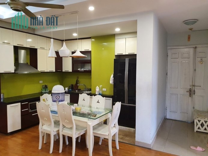 Căn hộ  tầng 10, toà Nhà A5, Làng QT Thăng Long, Cầu giấy, Hà nội 132m2,3 ngủ,3 wc,giá 5,1 tỷ