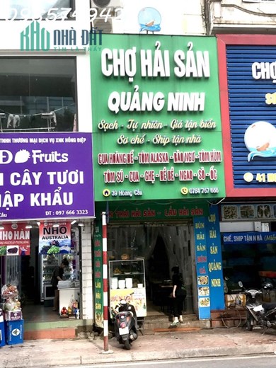 Chính chủ cho thuê cửa hàng 3 tầng mặt phố Hoàng Cầu. Phường Ô Chợ Dừa, Quận Đống Đa, HN.