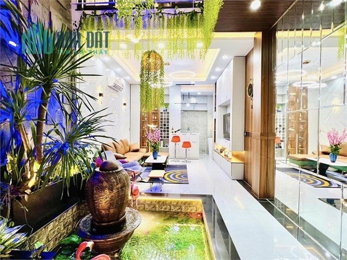 Giảm 8 tỷ! SmartHome 5 tầng Thang máy, Ngay Emart2 Phan Huy Ích, Gò Vấp.