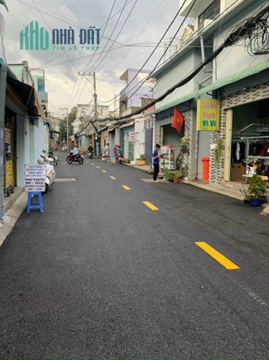 Lô đất mặt tiền đường 77 Hiệp phú DT 350m giá tốt khu trung tâm