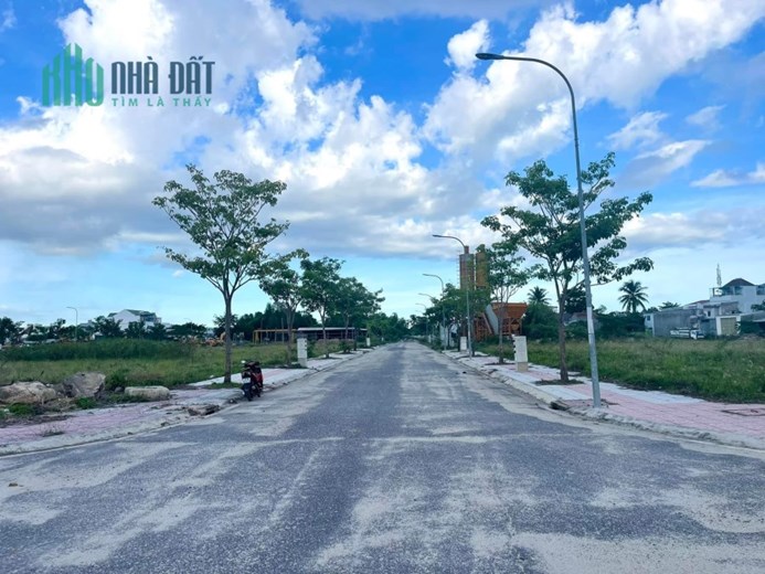 💥KĐT Nam Sông Cái, lô góc nhỏ đối trường học, đường 16m giá chỉ 20 tr/m2
