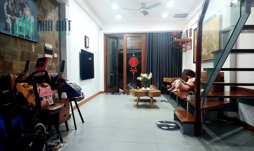 BÁN NHÀ PHỐ YÊN LÃNG, ĐỐNG ĐA: 55M2 x 5 TẦNG, PHÂN LÔ, NGÕ THÔNG VÒNG QUANG, Ô TÔ 10M , CHỈ HƠN 7 TỶ