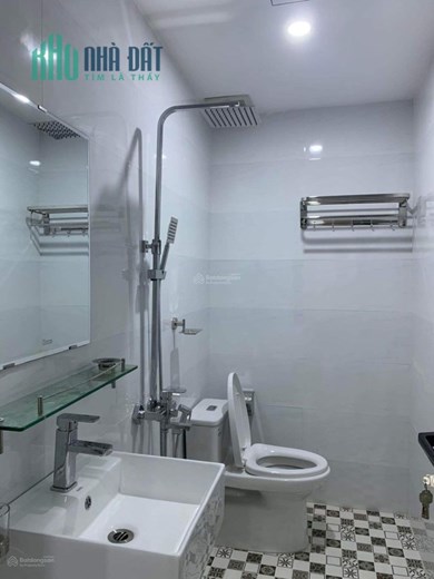 Bán gấp nhà 4 tầng, TT Hải Châu, tòa căn hộ đường Lê Đình Dương, dòng tiền 26tr/th chỉ 4,050 tỷ