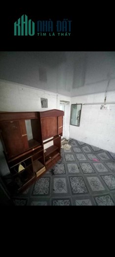 Cho thuê nhà C4, Cầu Giấy, 80m2, mt4m, 8tr, kD, ô tô, Cầu Giấy.