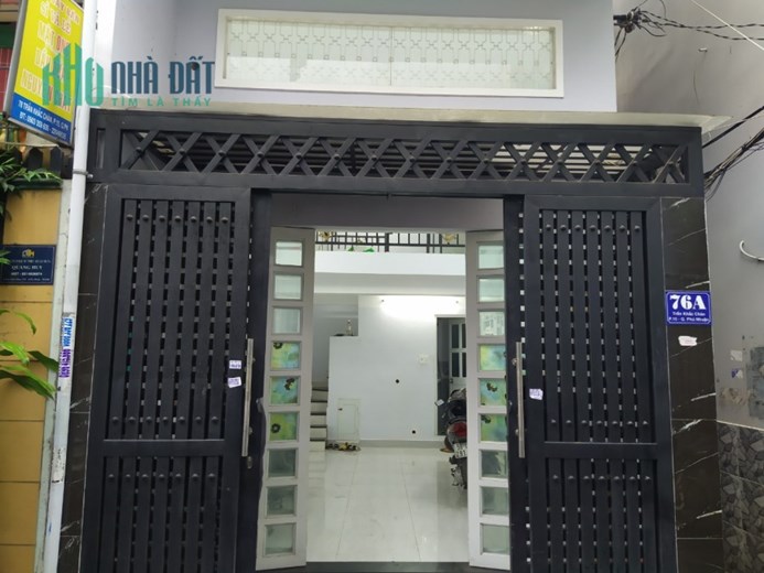 Cần bán, giảm 600tr nhà mặt tiền 76A Trần Khắc Chân, P.15, Phú Nhuận