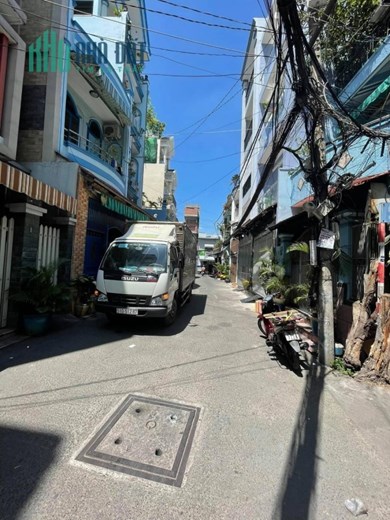 NGộp Trần Văn Quang - Tân Bình - 60m2 - HXH tránh