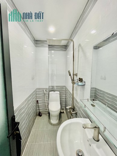 Bán Nhà Lê Đức Thọ Gò Vấp 4 Tầng 50m2 Giá 5 Tỷ 7 Mới Ở Ngay Hẻm Xe Hơi