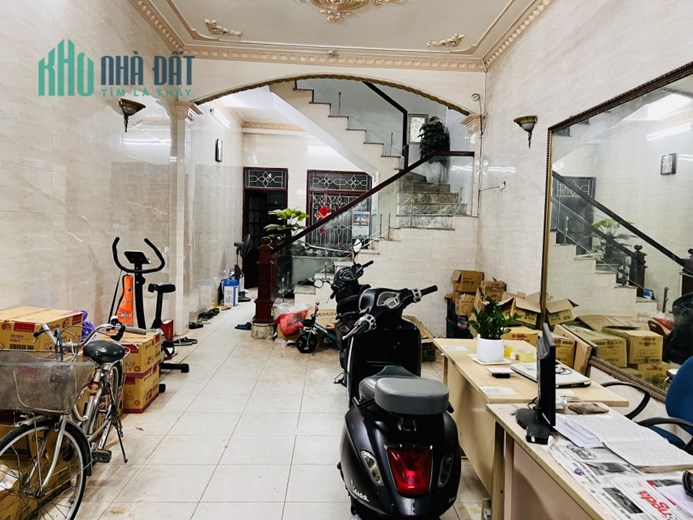 Cho thuê cửa hàng kinh doanh 167 Bùi Xương Trạch - liên hệ chú Lại 090 3221689