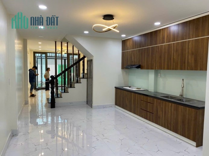 Tô Hiến Thành Quận 10, 60M², 3 Tầng mới đẹp, Hẻm 1/ 15m ra Mặt Tiền, giá 7.95 tỷ