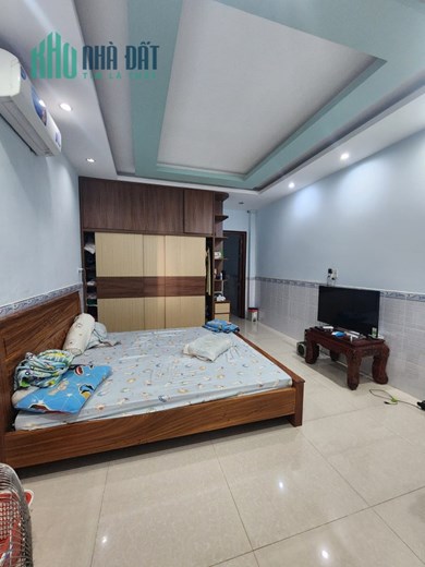 BÌNH TÂN - LIÊN KHU 4-5 - 112M2 - 3 TẦNG - HẺM XE TẢI GIÁ 5.6 TỶ TL