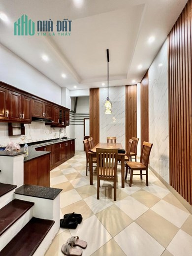 Bán nhà phố Thổ Quan, ngõ nông, rộng, nhà dân xây, 58m, 4PN, 6 tỷ 3
