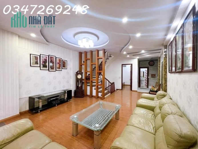 Bán nhà Dương Quảng Hàm, Cầu Giấy 63m2 - 5 tầng - mặt tiền 5.4m, phân lô tô - trung tâm Cầu giấy