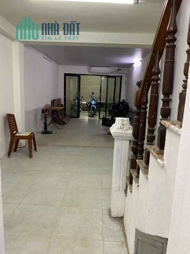 TÌM NGƯỜI THUÊ TOÀN BỘ NHÀ MBKD MẶT PHỐ TƯƠNG MAI, KINH DOANH TỐT