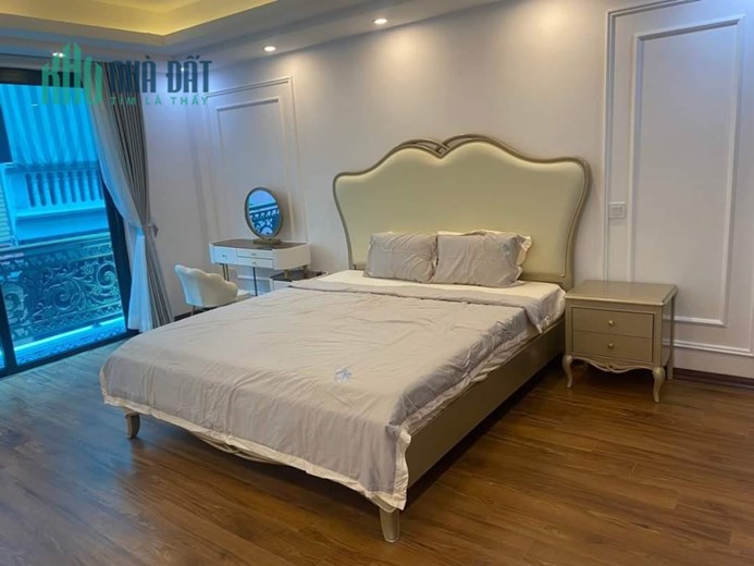 Cần Bán Tòa Nhà Văn Phòng Kết Hợp Ở DT110m2, MT7.1m, 6 Tầng Thang Máy, Ô Tô Tránh, Giá Nhỉnh 10 Tỷ