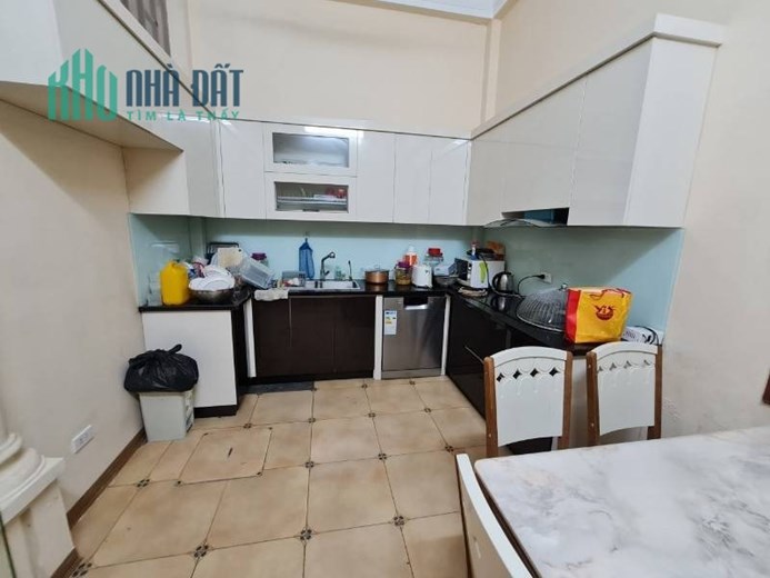 NHÀ ĐẸP CHO THUÊ NGUYÊN NHÀ QUAN THỔ 1, QUẬN ĐỐNG ĐA