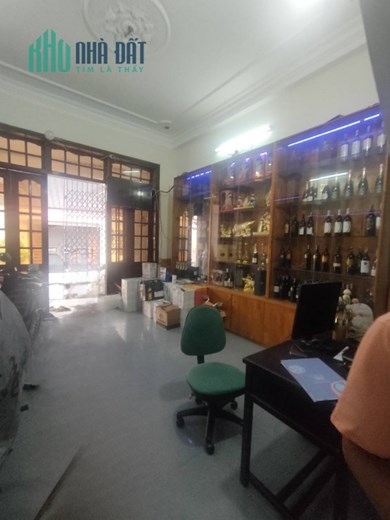 Bán gấp nhà đẹp 2 tầng trung tâm Hải Châu, kiệt 6m ôtô, Nguyễn Tri Phương, gần sân bay, chỉ 3TỷXXX