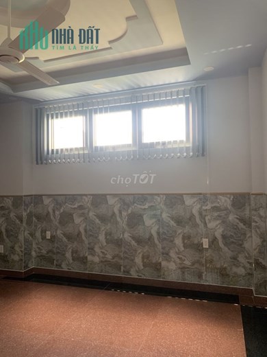 Cần cho thuê phòng trọ trong nhà mới xây rộng 30m2, giá 7tr/tháng