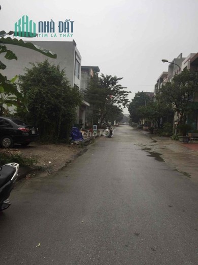 Cần bán 126 m2 đất thổ cư đẹp tại Phường Phú Thịnh, Thị xã Sơn Tây, Hà Nội