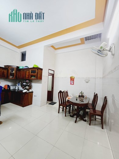 Bán Nhà Mặt Tiền Thành Thái P.Quang Trung Quy Nhơn , 119m2  , Giá 9 Tỷ 700Tr