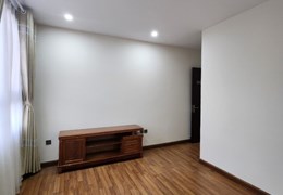 Chính chủ cho thuê căn hộ Home City, Trung Kính 3pn