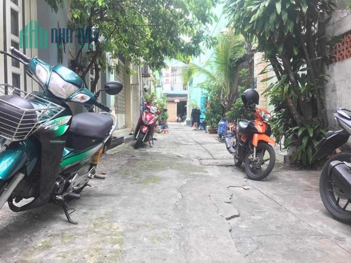 HẺM XE TẢI ÂU CƠ CÁCH 10M - TÂN BÌNH -I NHÀ  NHỈNH 3TỶ - 39MV - TRỆT LẦU - KHÔNG LỘ GIỚI.