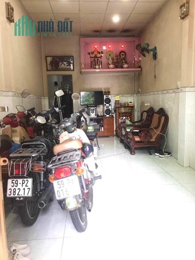 HẺM XE TẢI ÂU CƠ CÁCH 10M - TÂN BÌNH -I NHÀ  NHỈNH 3TỶ - 39MV - TRỆT LẦU - KHÔNG LỘ GIỚI.