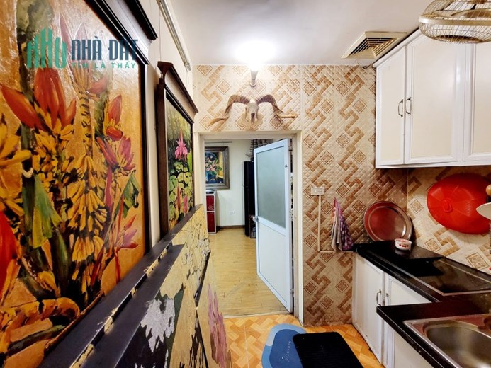 💥 CĂN HỘ TẬP THỂ A10 NGHĨA TÂN, CẦU GIẤY, 70M2 2N+2WC, ĐẸP NHƯ CHUNG CƯ, CHỈ 1.95 TỶ 💥