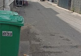 Nhà bán,3tầng,4x10m2,Gần MT,Phan văn trị,bình thạnh,Giá:4,xty