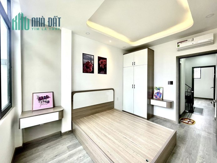 NHÀ ĐẸP HIỆN ĐẠI 3 TẦNG 4 PN- TẶNG NỘI THẤT SMART HOME ĐIỀU KHIỂN TỪ XA- NGAY KHU BIỆT THỰ ADC LŨY