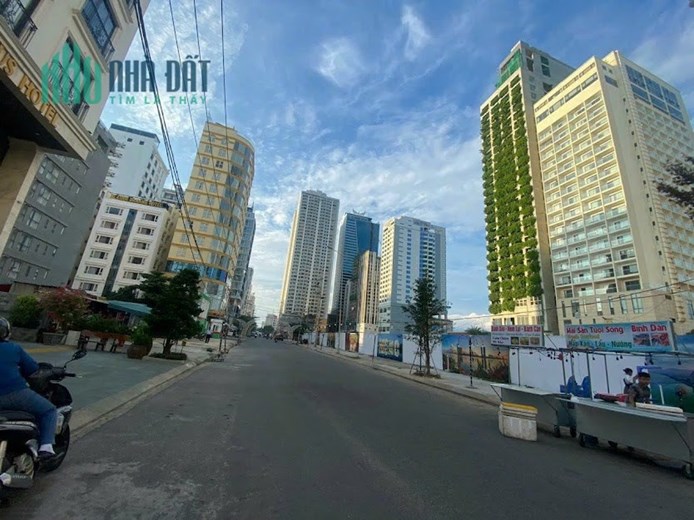 CẦN CHUYỂN NHƯỢNG 2 LÔ LIỀN KỀ: NHÀ & ĐẤT KHU PHỐ TÂY AN THƯỢNG ĐÀ NẴNG DT: 230m2, GIÁ 24 TỶ.