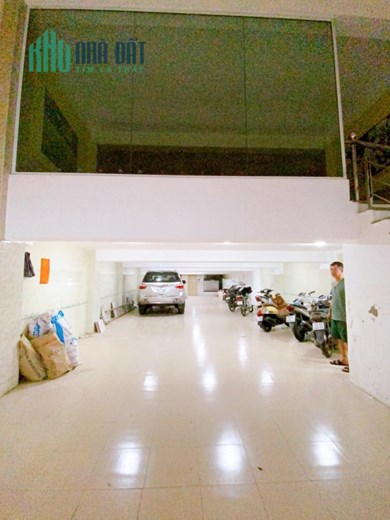 Mặt Phố Bạch Mai, 209 m2, 8T, MT7m, 98 Tỷ, VP, KD, Gara, TM, 0977097287