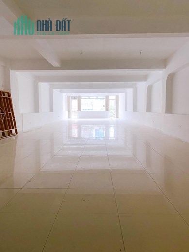 Mặt Phố Bạch Mai, 209 m2, 8T, MT7m, 98 Tỷ, VP, KD, Gara, TM, 0977097287