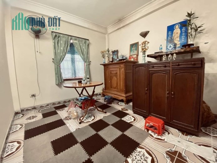 CC Bán nhà KPL ngõ 279 Hoàng Mai. Vị trí đỉnh Ô tô tránh DT 42m2  Chỉ hơn 4 tỷ