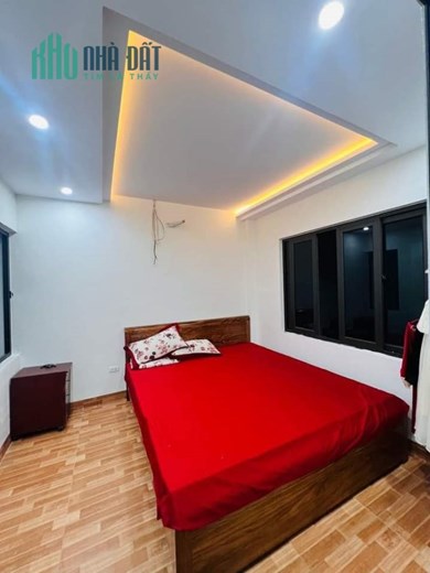 Bán nhà Hào Nam 32m² cực đẹp ngõ nông, rộng, ở luôn 3.8 tỷ